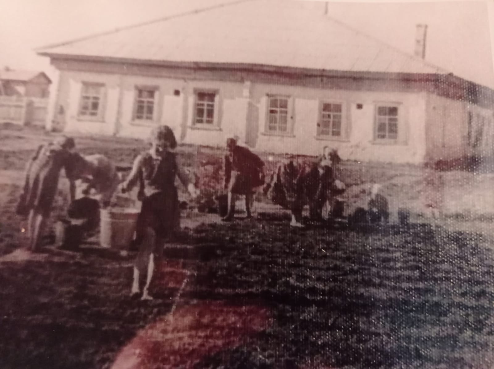 Алексеевская семилетняя школа 1934-1937 гг..